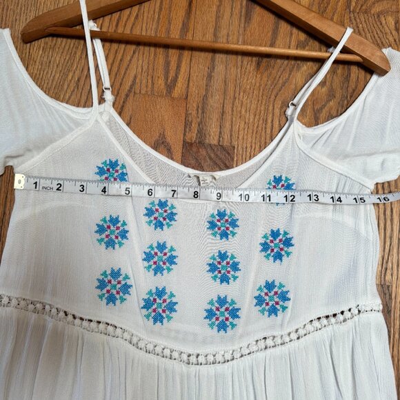 White embroidered Dress Cold Shoulder Countryfest Large Boho Festival rodeo - Picture 4 of 13